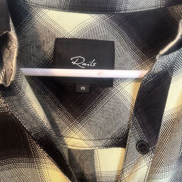 NWOT Rails Jackson Flannel Button Down in Black & Azure XS - Picture 2 of 5